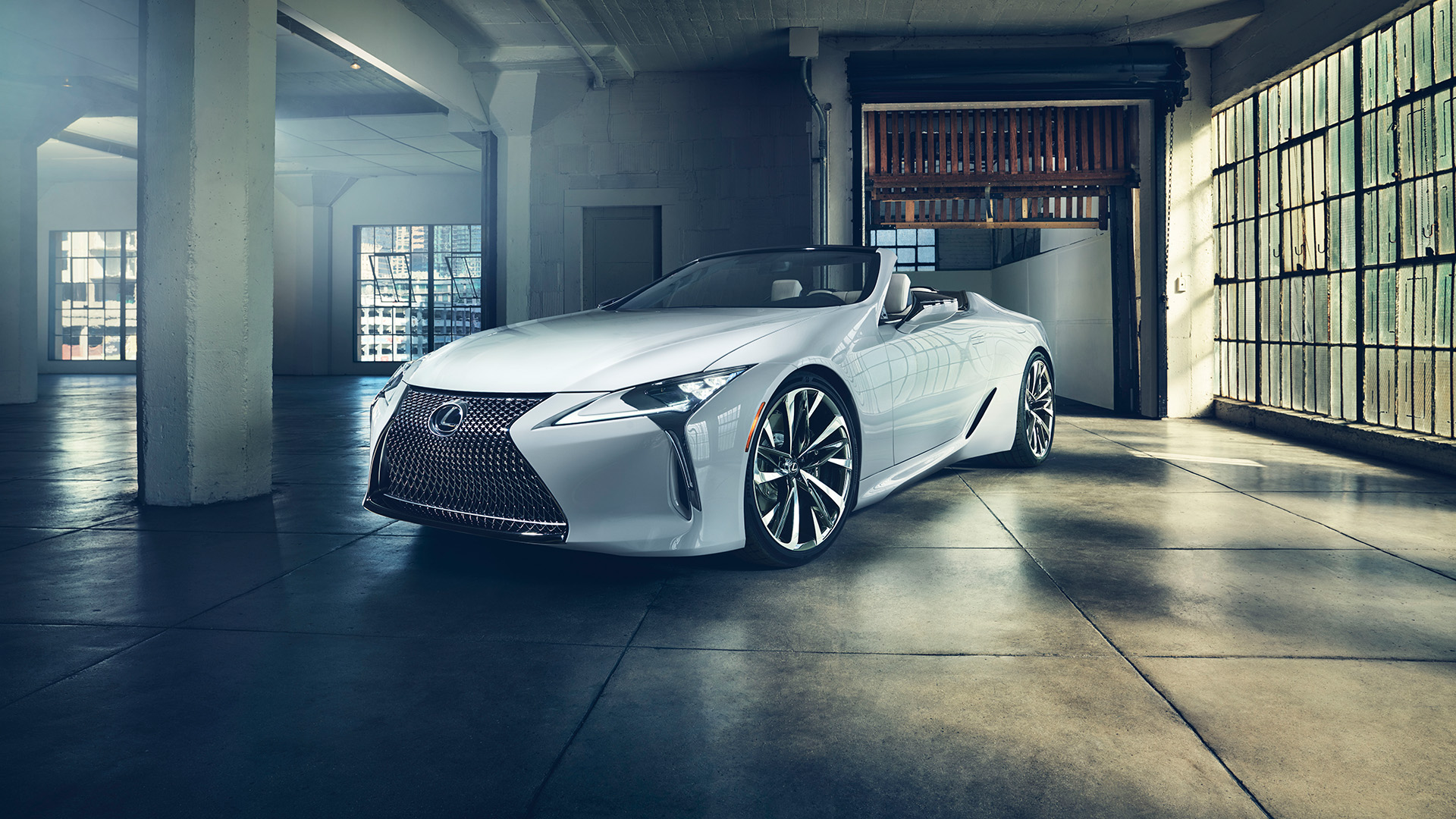 Pre-production model shown. Final range and specifications may differ from those depicted.